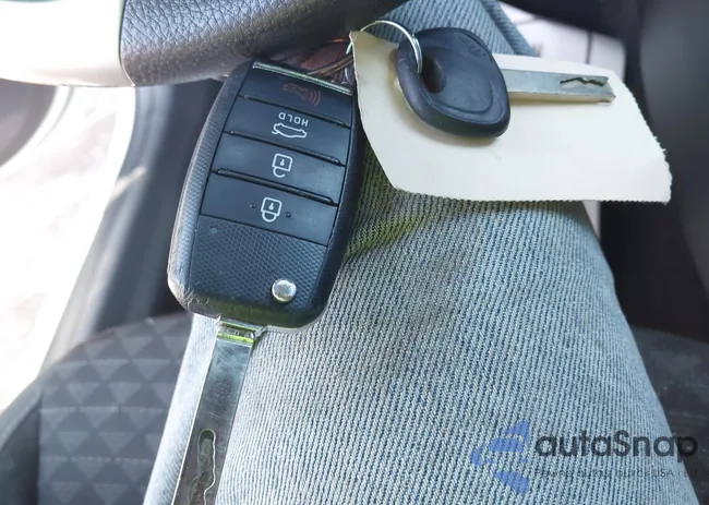 3KPA24AB3KE188514: 43250886