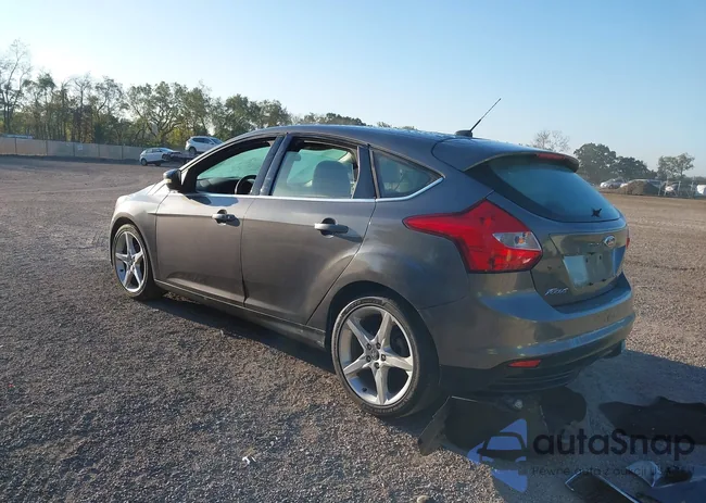 1FADP3N25DL182426: 43250889