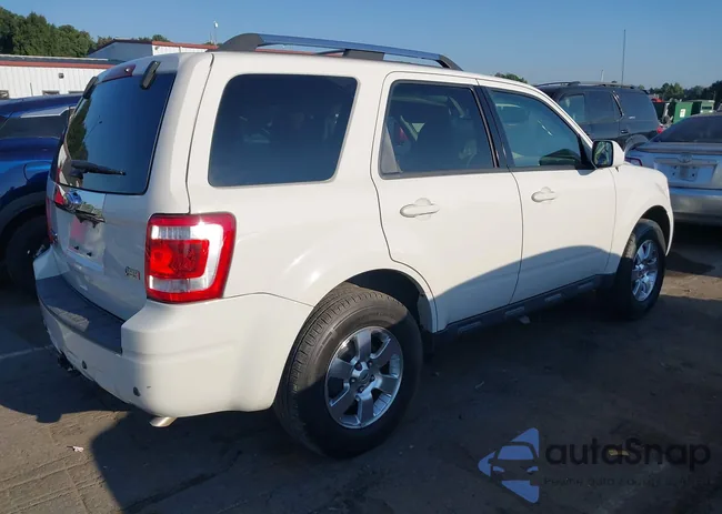 1FMCU9EG9BKB88466: 43250904