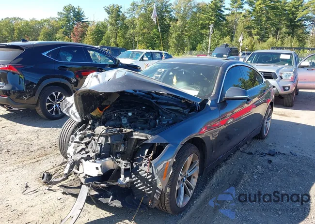 WBA4J3C50KBL09334: 43250971