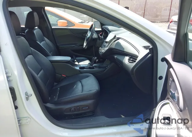 1G1ZE5ST9GF254612: 43251075