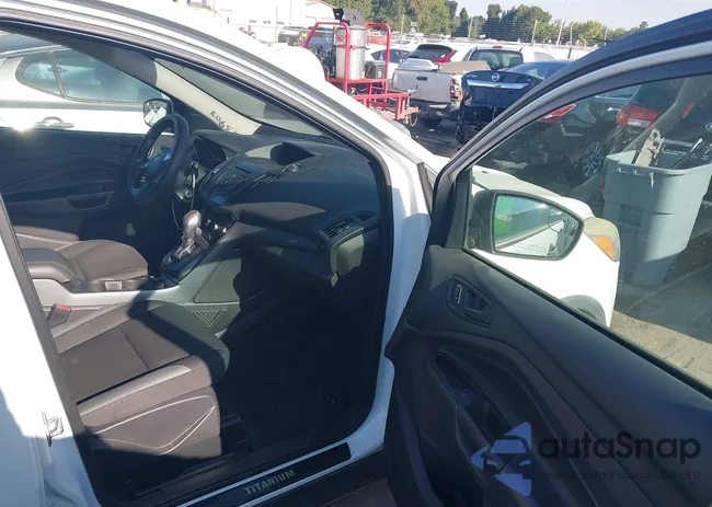 1FMCU0F7XFUA45594: 43251235