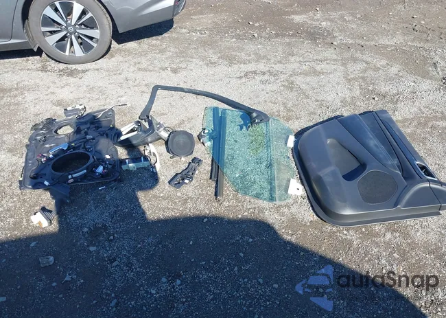 1C4RJFAG8KC590596: 43251253