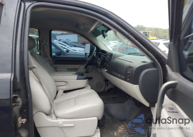 3GCPKSE32BG308728: 43251283