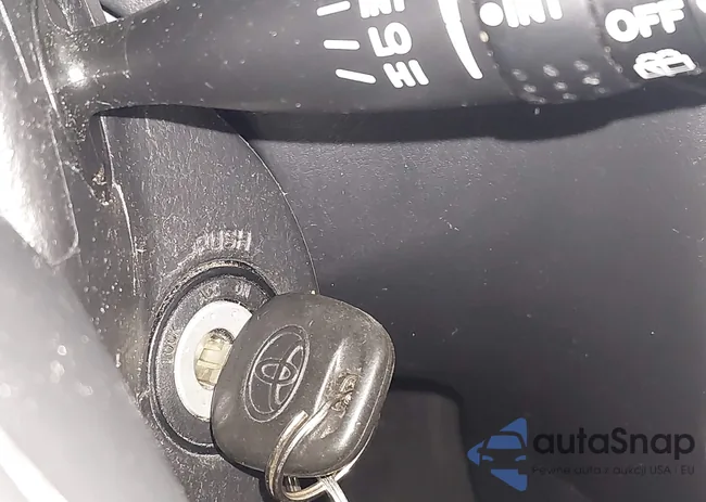 2T1LR30E66C562063: 43251376