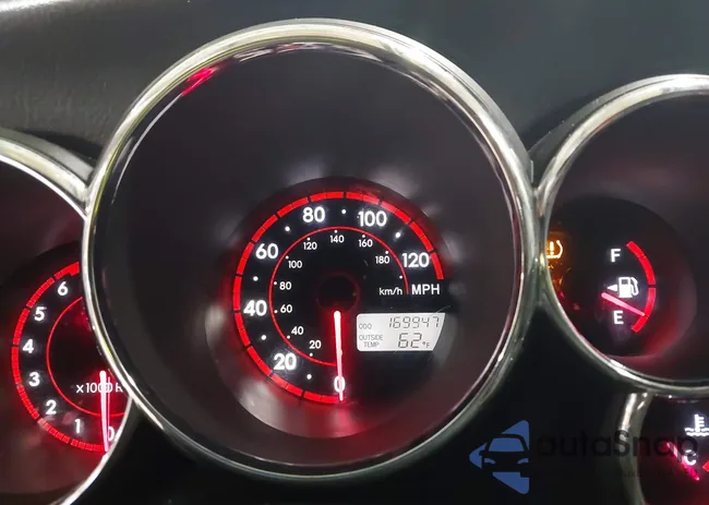 2T1LR30E66C562063: 43251376