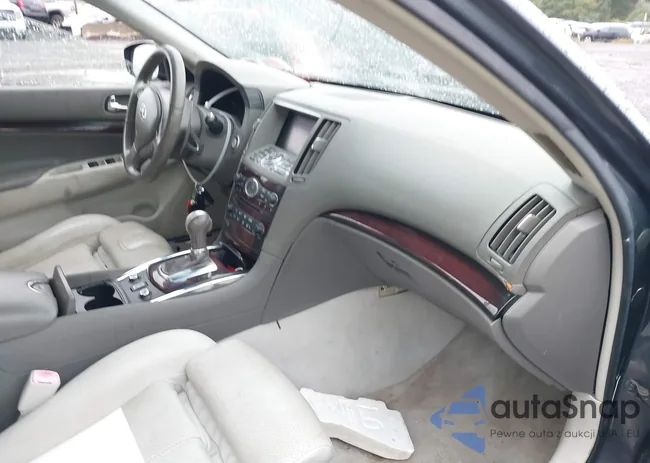 JN1CV6AR5AM454692: 43250488