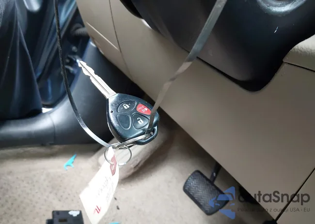 JTMZF33V09D000469: 43250519