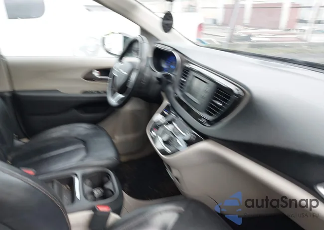 2C4RC1BG4HR621628: 43250634