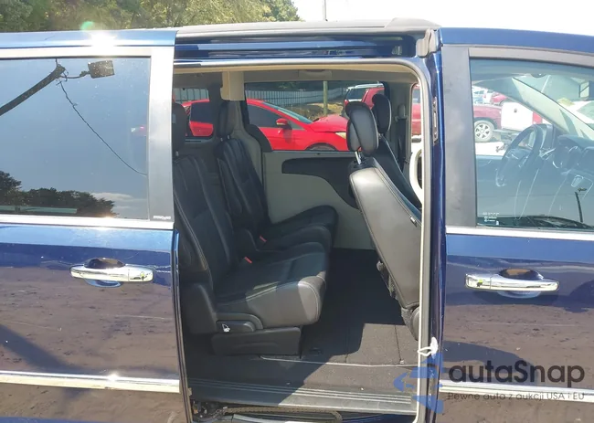 2C4RC1CG9DR677539: 43250741