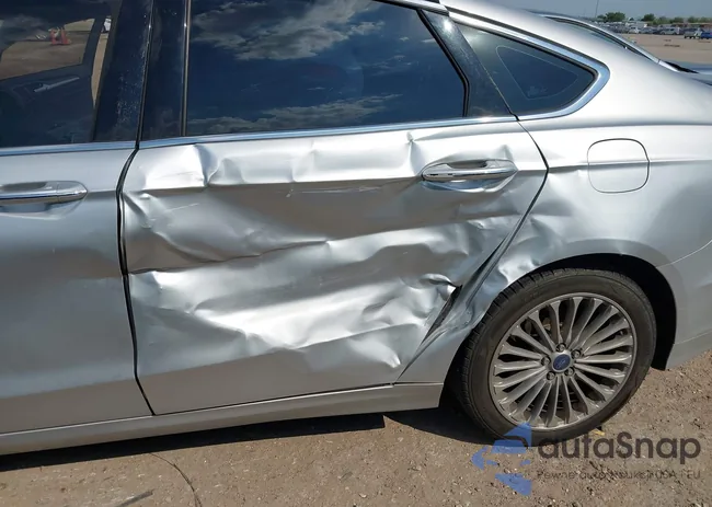 3FA6P0K9XGR400729: 43251973