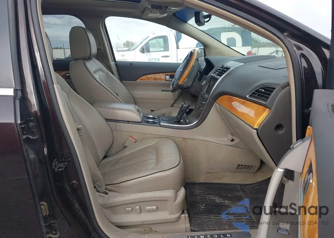 2LMDJ8JK6DBL30811: 43251983