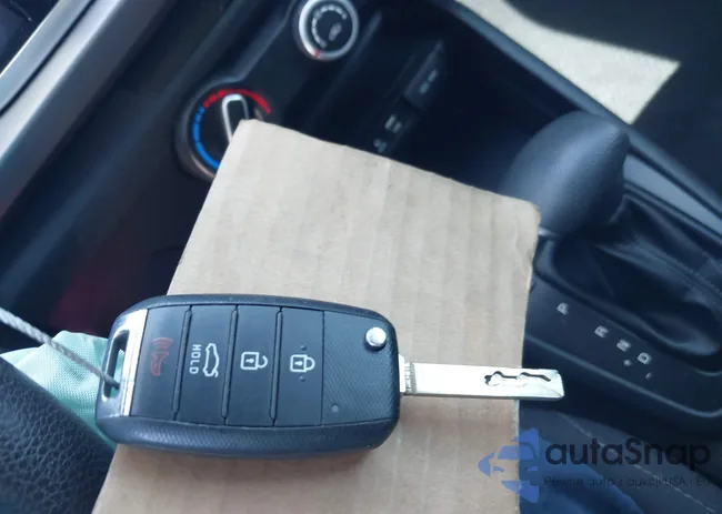 3KPA25AD9LE290277: 43251994