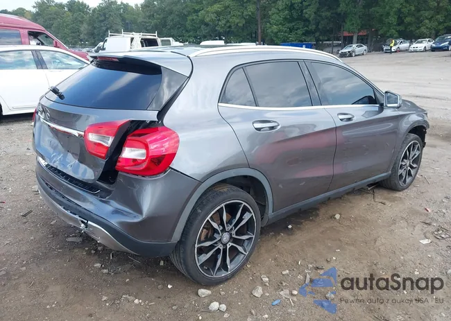 WDCTG4EB8HJ344704: 43251999