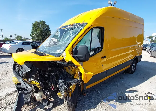 1FTYR2XM4HKA77872: 43252083