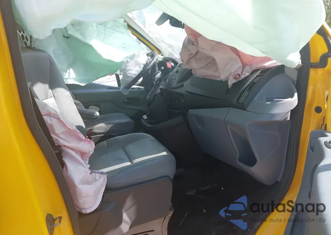 1FTYR2XM4HKA77872: 43252083