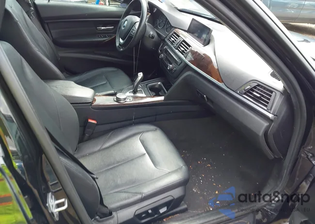 WBA3B3G59FNT68549: 43252139