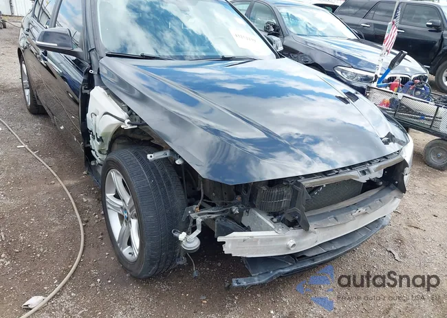 WBA3B3G59FNT68549: 43252139