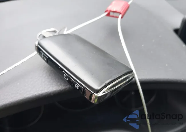 JM1BPAKM1S1751499: 43252174