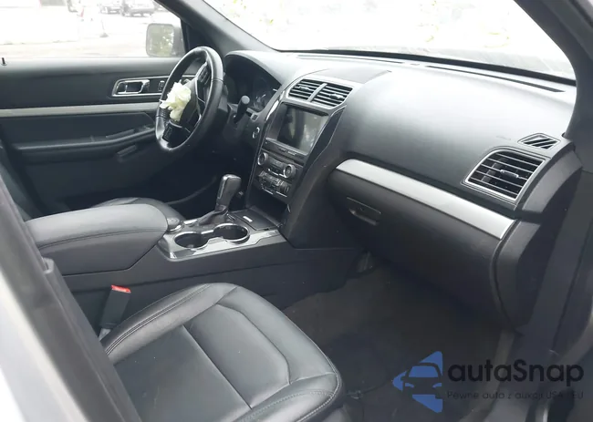 1FM5K8D89HGC35588: 43252189