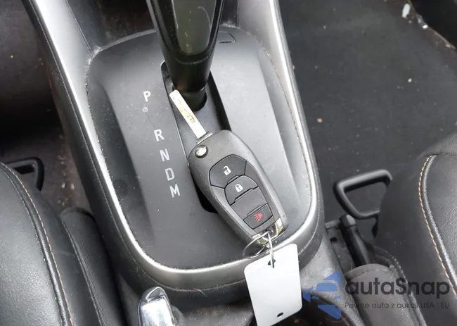 KL7CJLSB7MB322281: 43252257