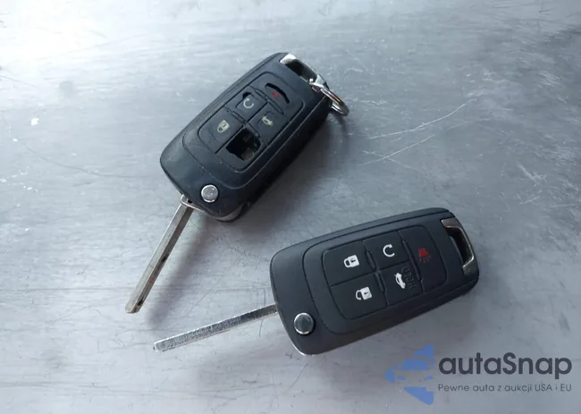 1G1PC5SB7E7174639: 43251459