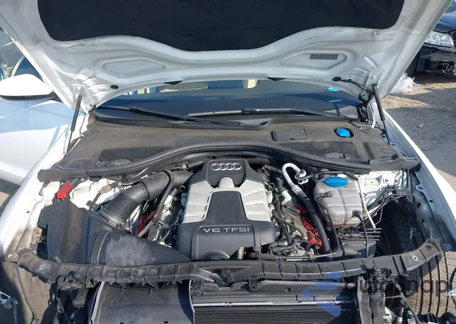 WAUGGAFC3DN108975: 43251533