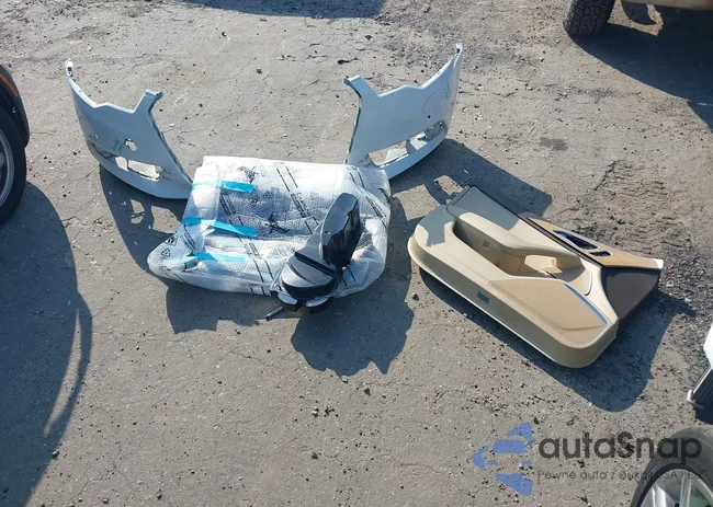 WAUGGAFC3DN108975: 43251533