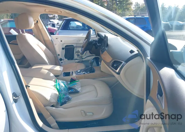 WAUGGAFC3DN108975: 43251533