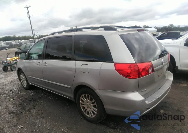 5TDYK4CC8AS329229: 43251589