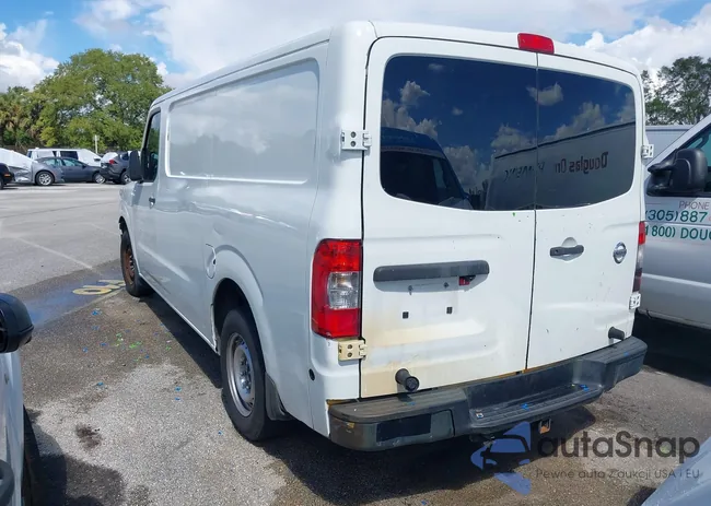 1N6BF0KM3GN807971: 43251748