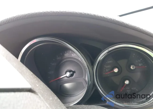 1G6DT57VX80147500: 43251781