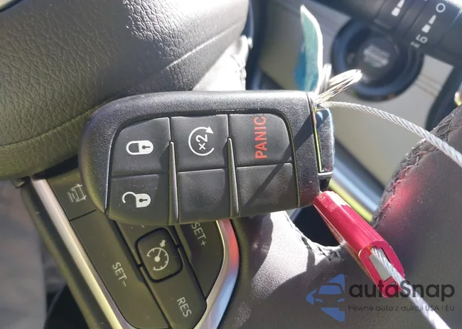 3C4NJDCN5ST613481: 43251782