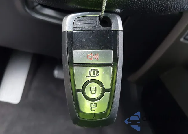 1FMJK1JT8LEA84245: 43252893