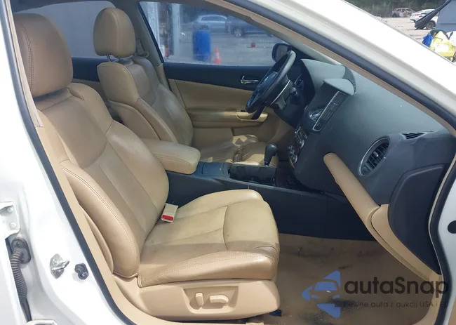 1N4AA5AP9BC840960: 43252899