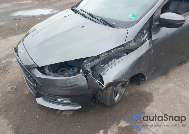 1FADP3L90JL226277: 43252946