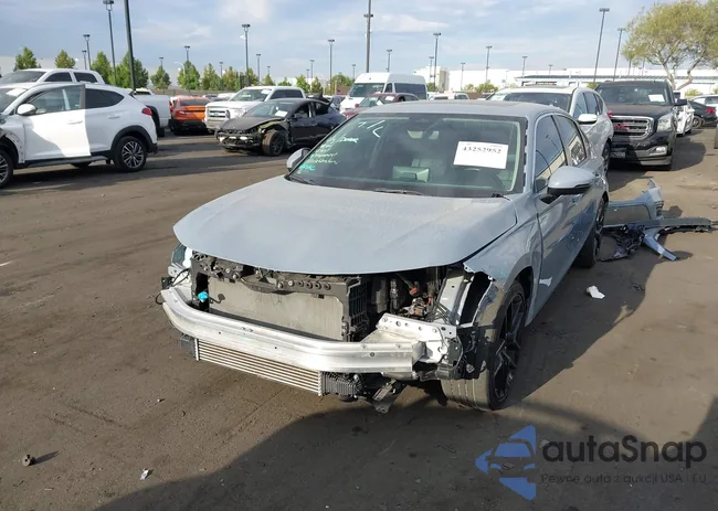 2HGFE1F98PH307592: 43252952