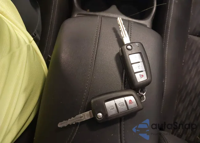 KNMAT2MV2LP523528: 43252998