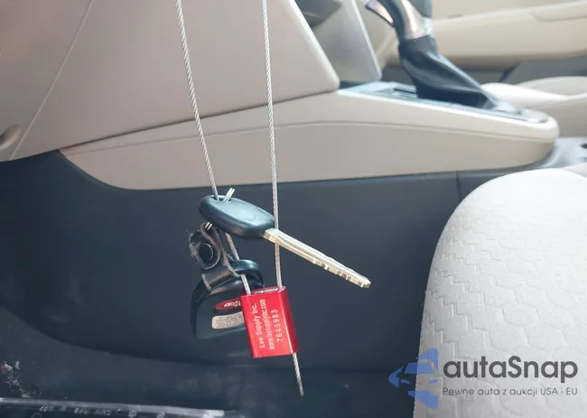 KMHD74LF5KU816357: 43253161