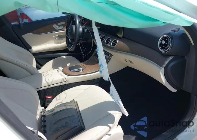 W1KZF8DB3MA922302: 43253290