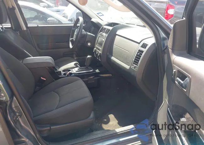 4F2CY0C73AKM07055: 43252529