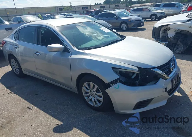 1N4AL3AP9JC188435: 43252755