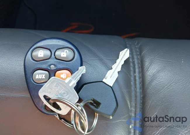 1P3EW65G61V702048: 43252776