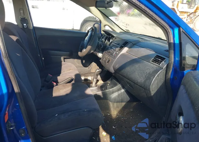 3N1BC13E08L430075: 43253877