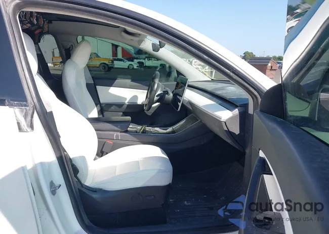 5YJYGDEE7LF023811: 43254183