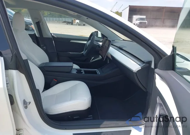 5YJ3E1EC3MF036263: 43254276