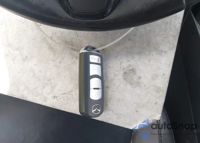 JM3TB2CV9B0323905: 43253604