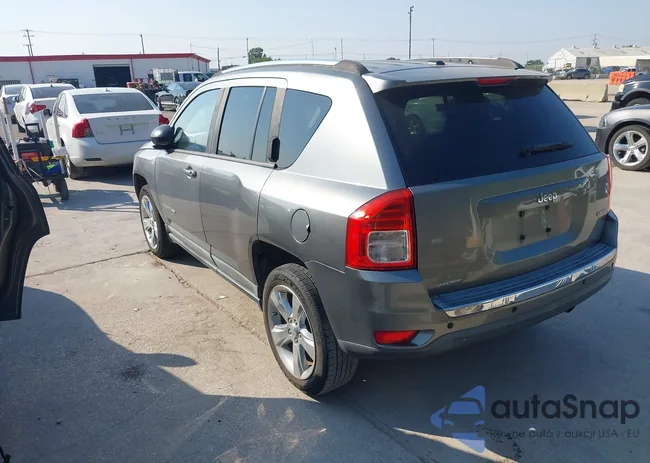 1J4NT5FBXBD288182: 43253650