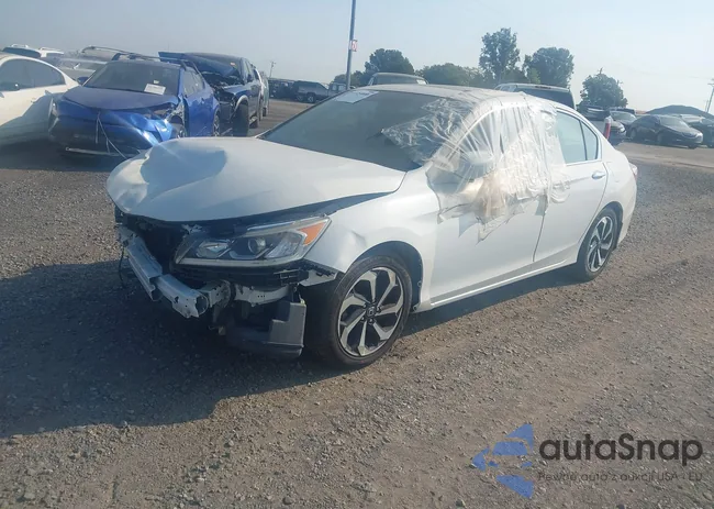 1HGCR2F79HA044704: 43254888