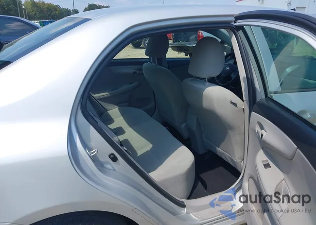 2T1BU4EE1DC011948: 43255061